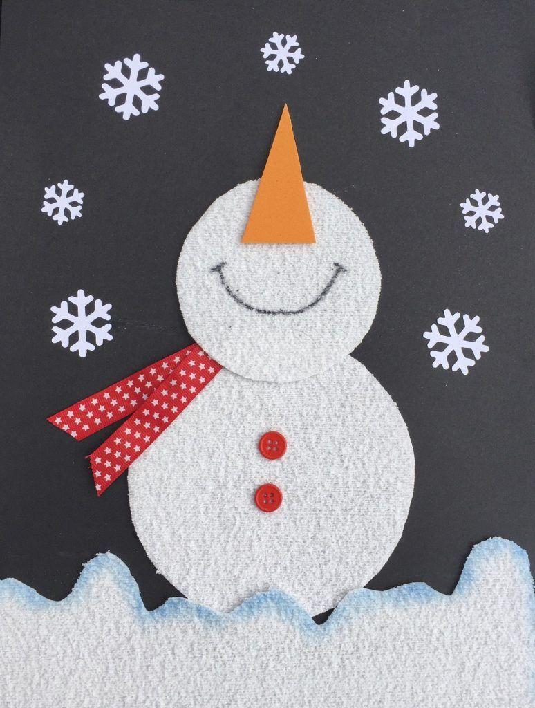 сніговик із підручних матеріалів