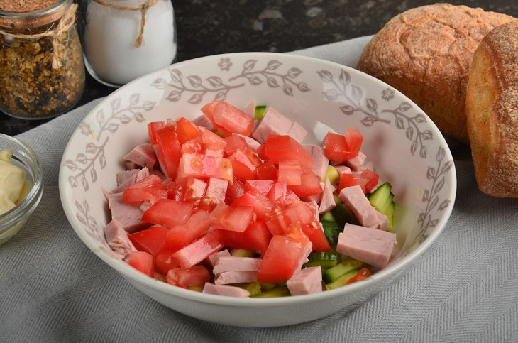 Салат у булочках, який легко приготувати - смачна закуска