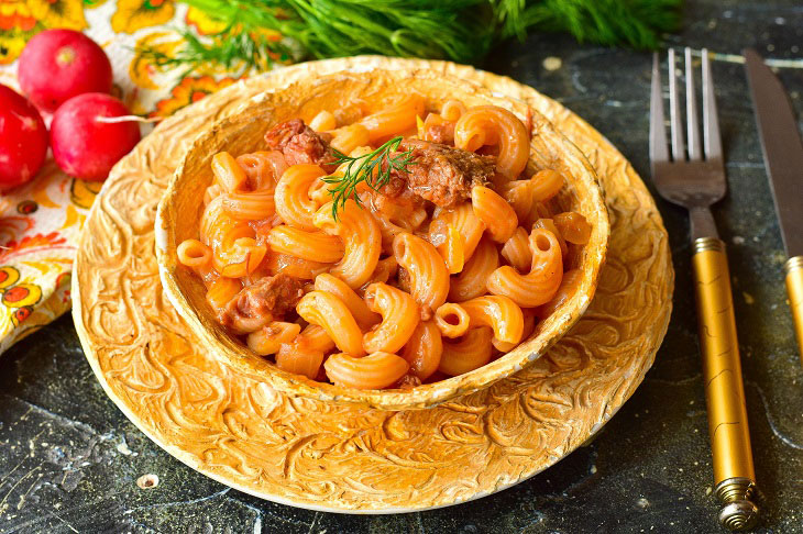 Сільські макарони - смачна і запашна страва