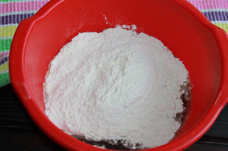 Пиріг з чаю - легка та смачна випічка